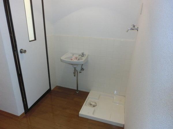 川端マンション