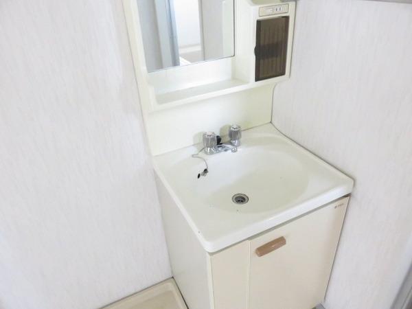 シャトードイワネ１９号館