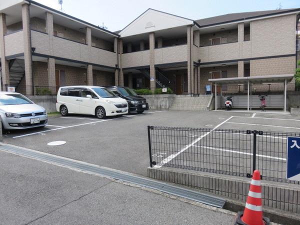 ラパス高倉台２番館