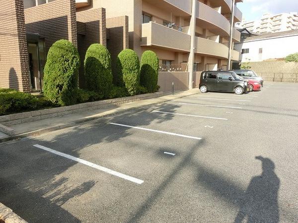 シャルマン和泉