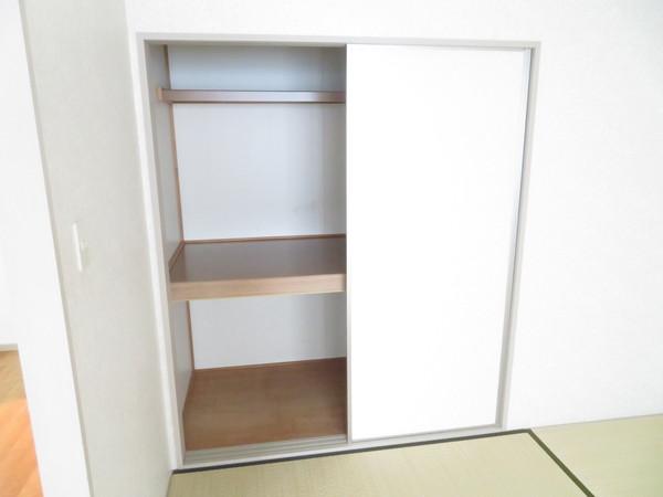 セピアコートＢ