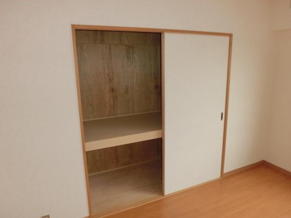 ユートピアハイツ金剛