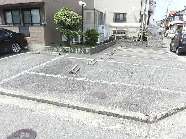 ハイツ藤原２