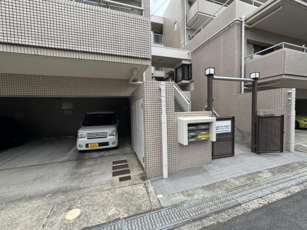 富田林市大字須賀のマンション