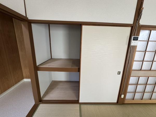 河内長野市末広町の貸家
