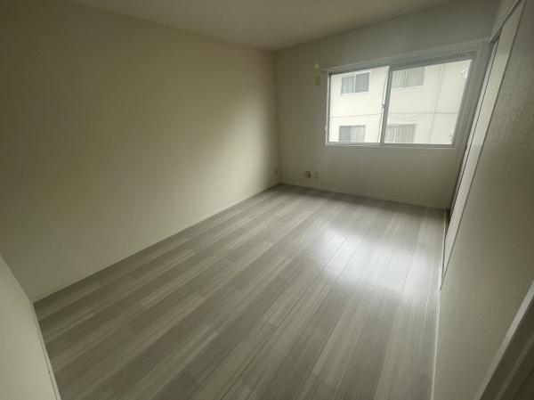 シャトードイワネ１３号棟