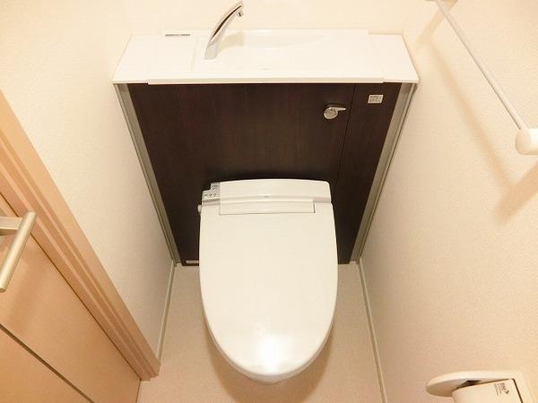 メゾン中田出井