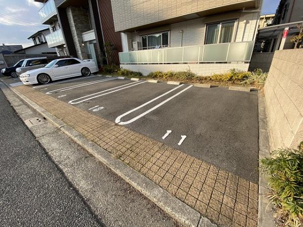 シャーメゾン　ドエル