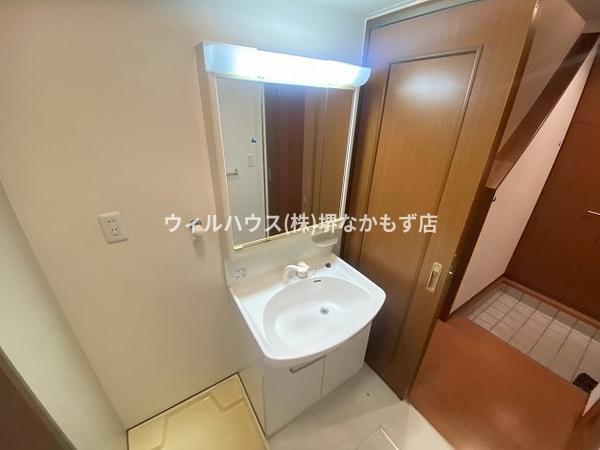 リバーシャトーなかもず