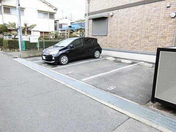 グリーンコート初芝　Ｄ