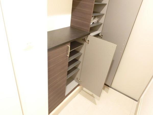 シャーメゾン七道