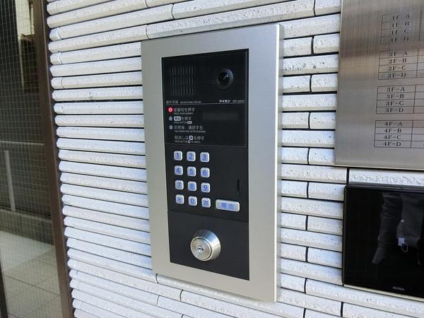 エヌエムスワサントトゥレーズ