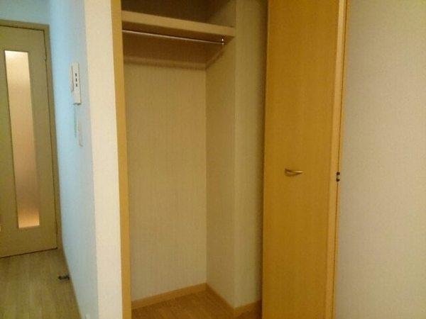 イーストウエノシバ