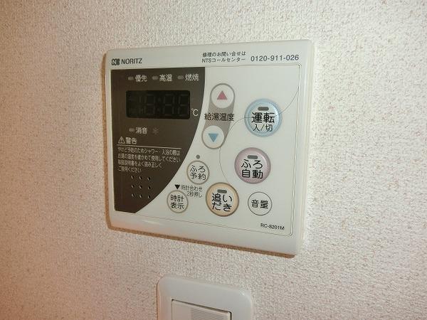 ディオ鶴田