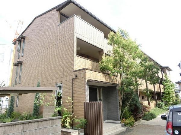 ロイヤルガーデン三国ヶ丘　弐番館