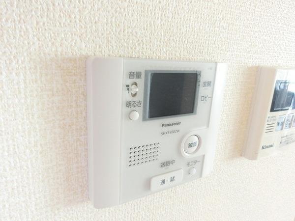 ロイヤルガーデン三国ヶ丘　弐番館