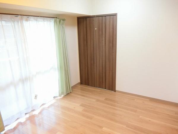 ロイヤルガーデン堺