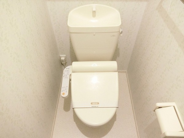 パインハイツ三条通