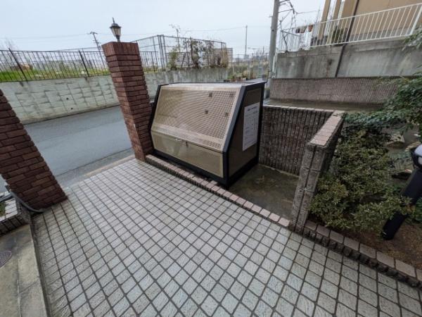 コンクオーレ香ヶ丘Ａ