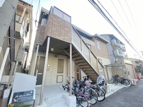 ラビアンローゼ