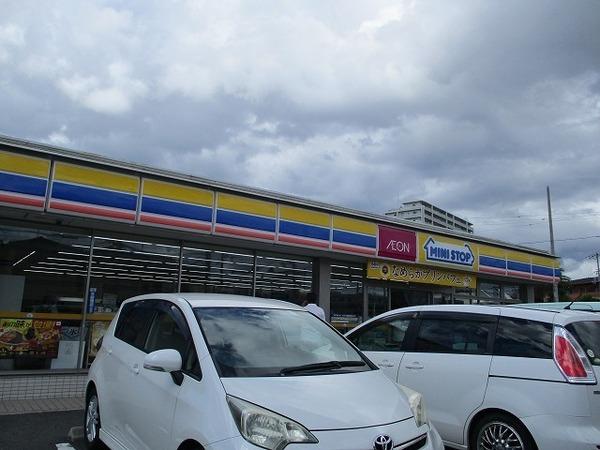 Forest Manor(ミニストップ堺津久野町店)