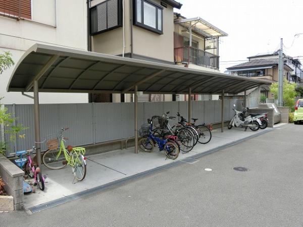 ウィット八平　Ａ棟