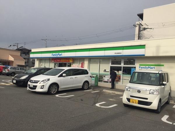 金岡コーポラス(ファミリーマート堺北長尾町店)