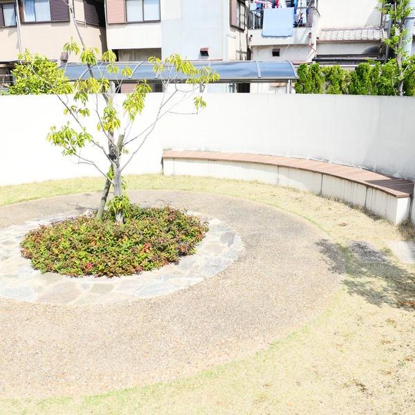 サンローズ岡Ａ棟