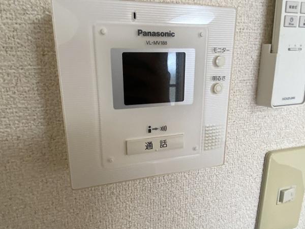 クレストコート