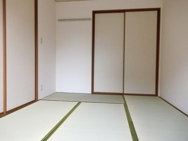 ハイツ椿