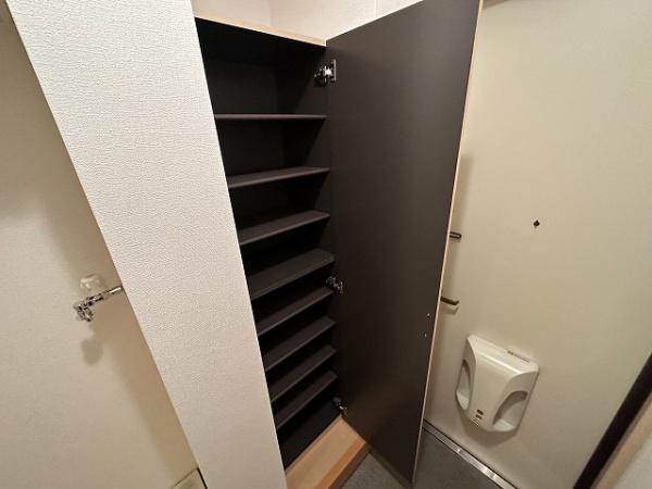 新ハイツウグイスＡ棟