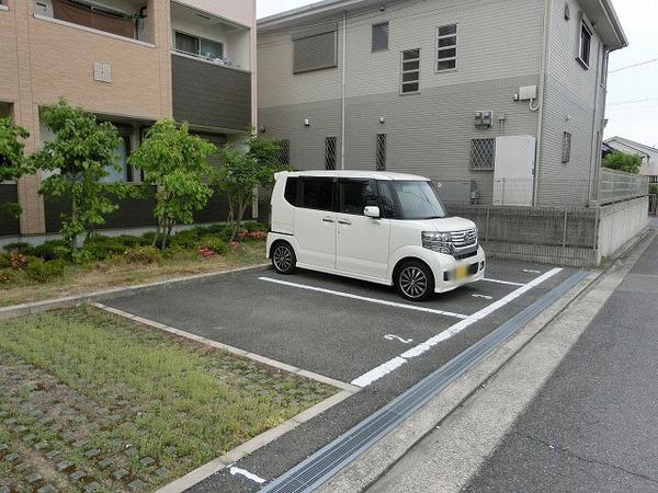 堺市西区鳳西町２丁のハイツ