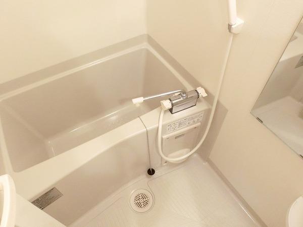 堺市西区鳳西町２丁のハイツ