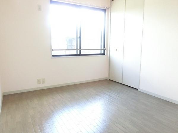 ハイマート金川