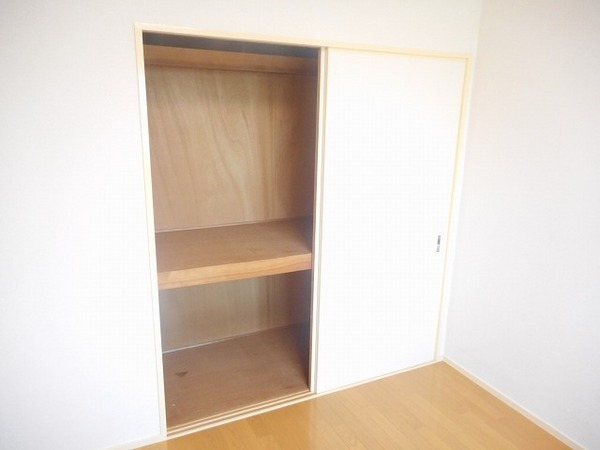 ラレックスガーデンハイツ