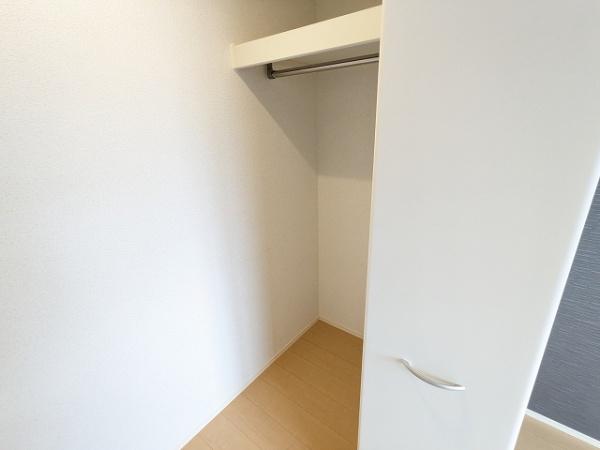 エレンシア