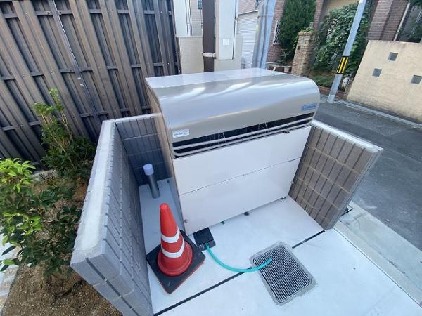 堺市西区浜寺諏訪森町中１丁のアパート