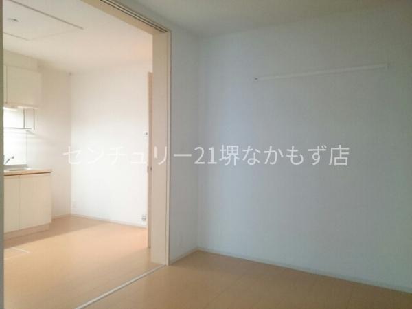 ジュネスオーブ