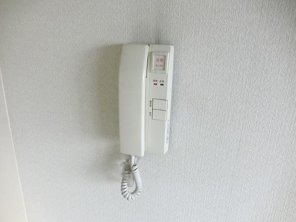 アシスト三伯