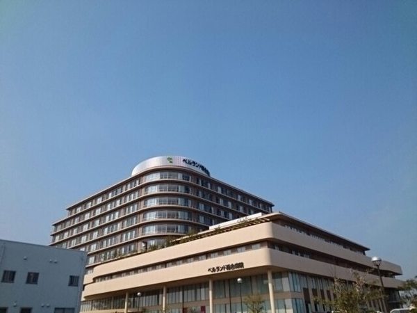 コーポ藤原(社会医療法人生長会ベルランド総合病院)