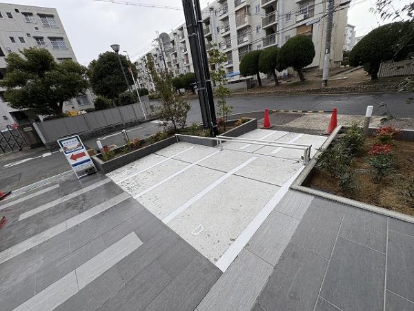 ＦＲＥＥＤＯＭ　ｒｅｓｉｄｅｎｃｅ堺深井沢町