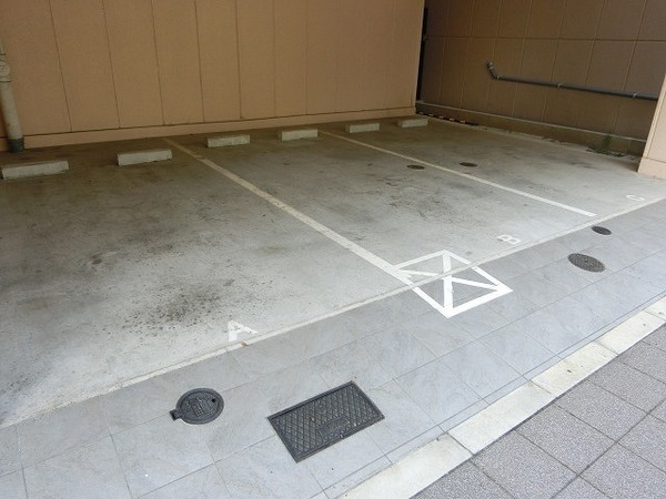 ＴＫアンバーコート宿院
