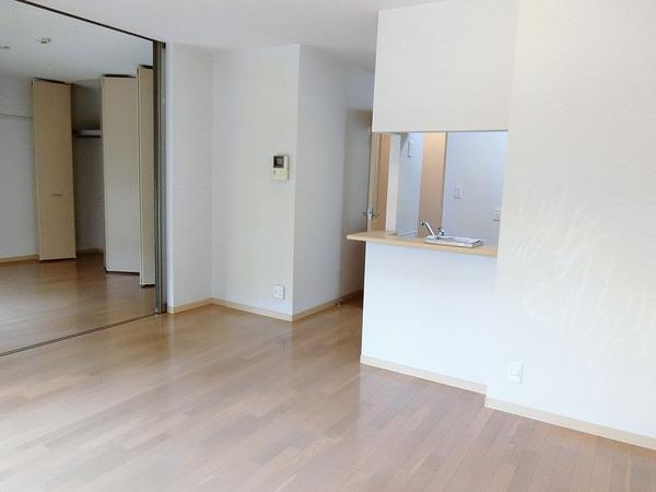 Ｍａｉｓｏｎ　Ｅｉｇｈｔ