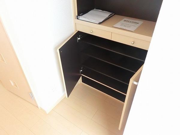 ベァーフルート深井Ａ棟