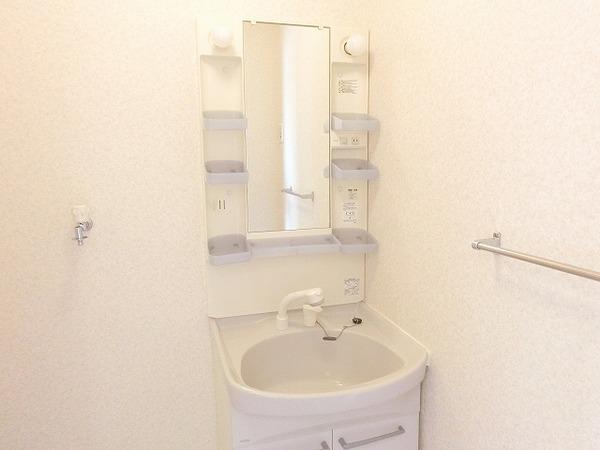 ベァーフルート深井Ａ棟