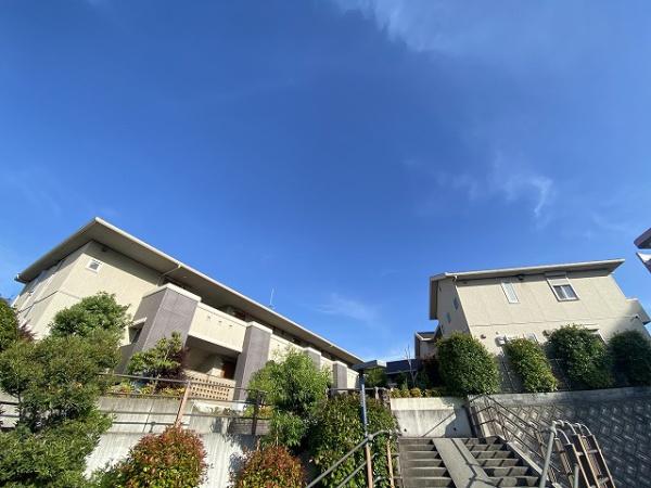 パークヒルズ陵南