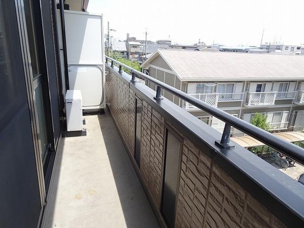 ベァーフルート深井Ａ棟