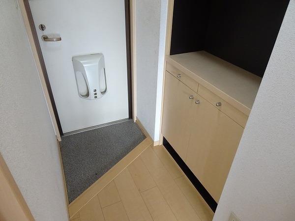 ベァーフルート深井Ａ棟