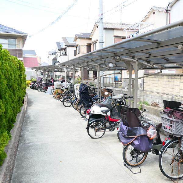 サンローズ岡Ｂ棟