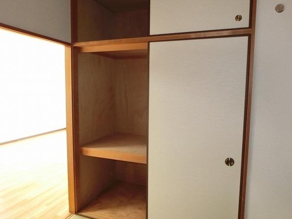 フローラ東館